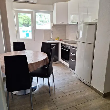 Lisicina Apartment Omis