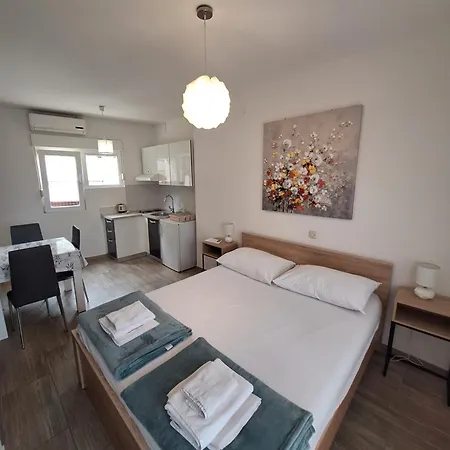 Lisicina Apartment *